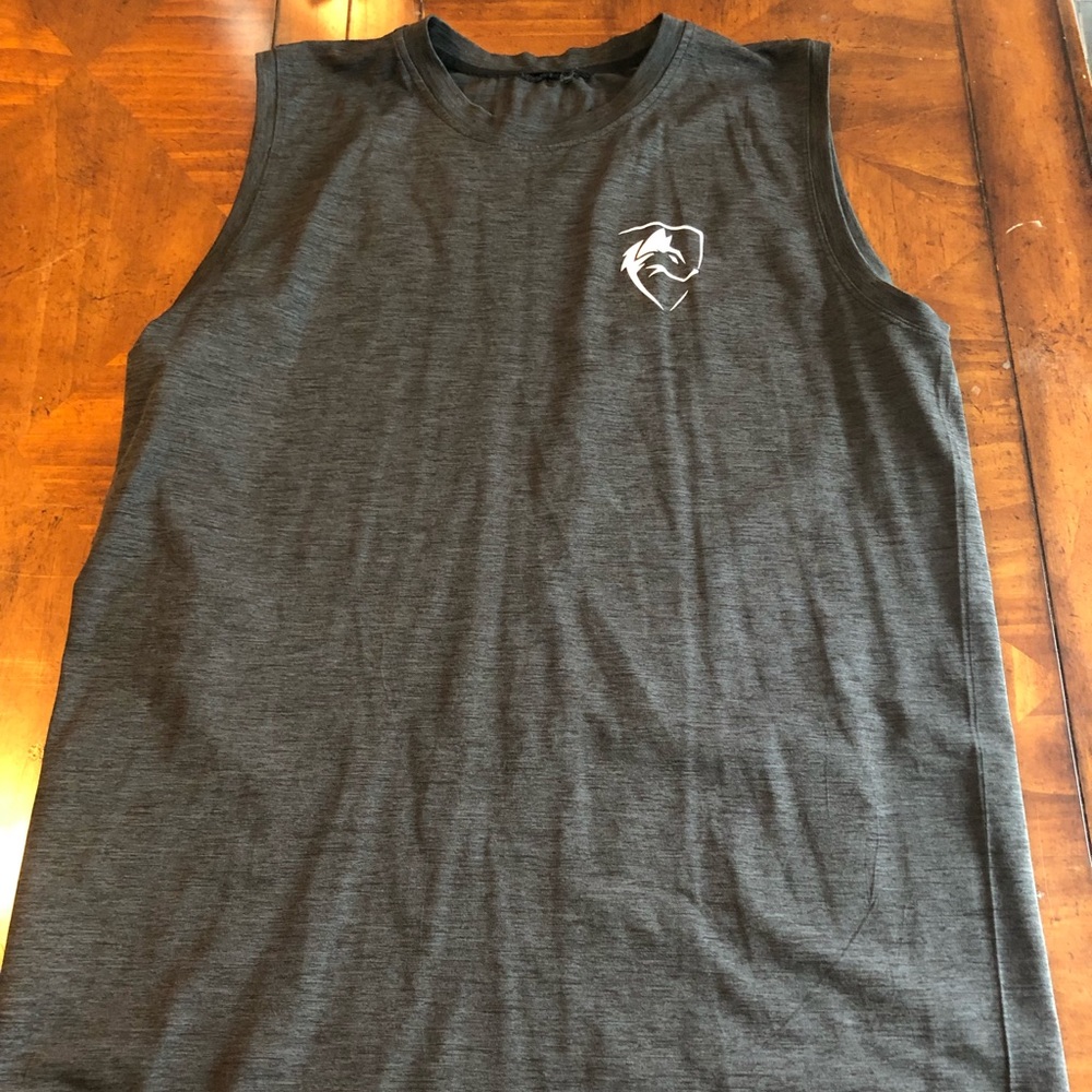 Sleeveless alphalete shirt grey size XL